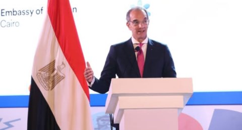  الدكتور عمرو طلعت وزير الاتصالات وتكنولوجيا المعلومات