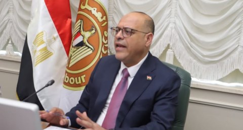  وزير العمل محمد جبران