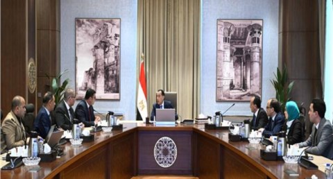 رئيس الوزراء يستعرض خطة طرح 261 ألف وحدة سكنية جديدة
