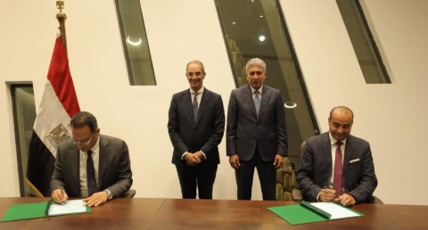 توقيع بروتوكول تعاون بين وزارة السياحة والآثار ووزارة الاتصالات وتكنولوجيا المعلومات 