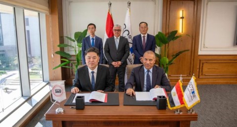 مراسم توقيع 4 عقود جديدة 