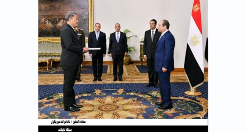 الرئيس السيسي يتسلم أوراق اعتماد 23 سفيرًا جديدًا     