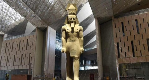 المتحف المصري الكبير