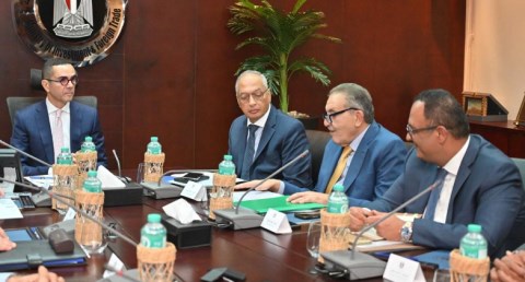 وزير الاستثمار يعقد لقاءً موسعًا مع رئيس الاتحاد العام للغرف التجارية ورؤساء عدد من الجهات المعنية 
