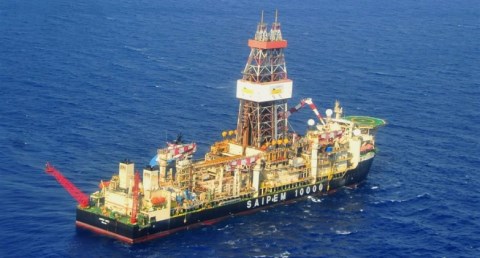 حفر بئر جديدة بحقل ظهر