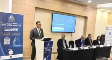 وزير الإسكان يستعرض جهود الوزارة في مشروع تعزيز التكيف مع تغير المناخ