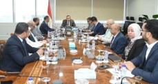 وزير الإسكان والمرافق والمجتمعات العمرانية