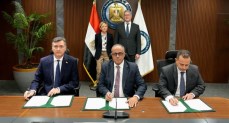 هيئة البترول توقع عقدًا مع «إيني» و«بي بي» لتنمية حقل بلطيم شرق     