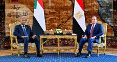 الرئيس السيسي يؤكد رفض مصر تشكيل كيانات حكم موازية للحكومة السودانية الشرعية   