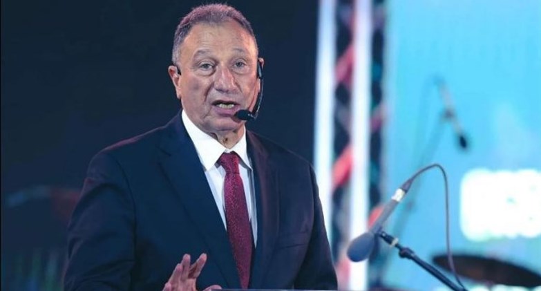محمود الخطيب يُعلن قائمته في انتخابات النادي الأهلي    