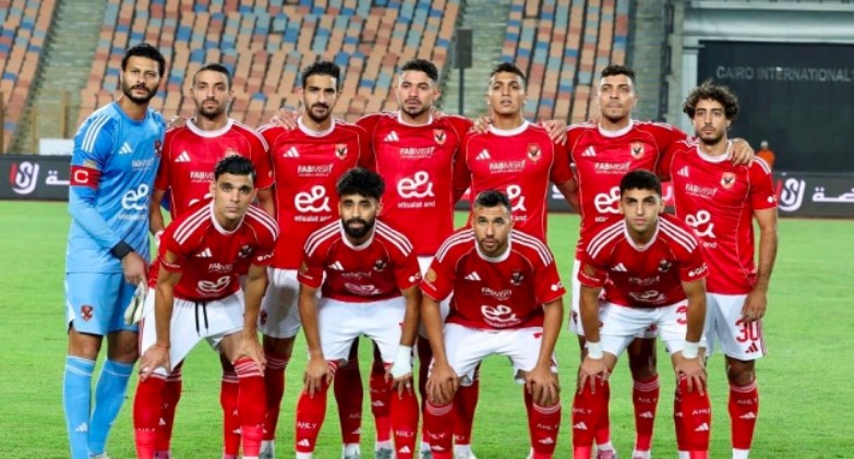 الأهلي يختتم تدريباته استعدادًا لمواجهة كهرباء الإسماعيلية في الدوري