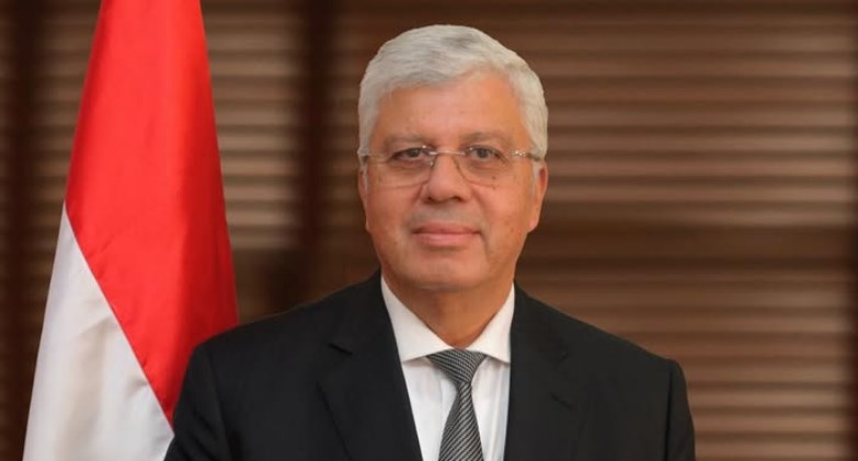  الدكتور أيمن عاشور وزير التعليم العالي والبحث العلمي