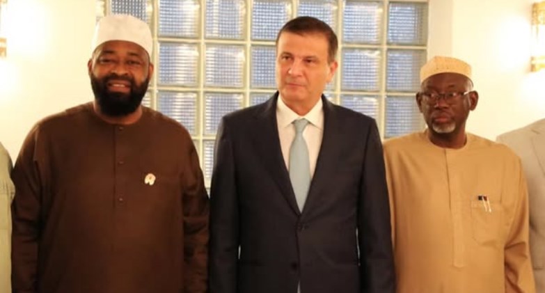 وزير الزراعة يبحث مع وفد نيجيري