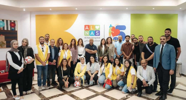 شراكة ليبتون تي أند إنفيوجن مصر والنادي الأهلي تدخل السعادة على قلوب أطفال "مستشفى الناس" في زيارة مميزة