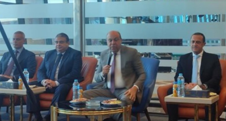 عاجل.. وزير الطيران: طرح مطار جديد للاستثمار ضمن 11 مطارًا مصريًا