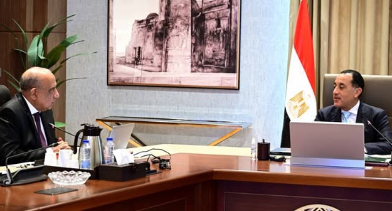  مجلس الوزراء