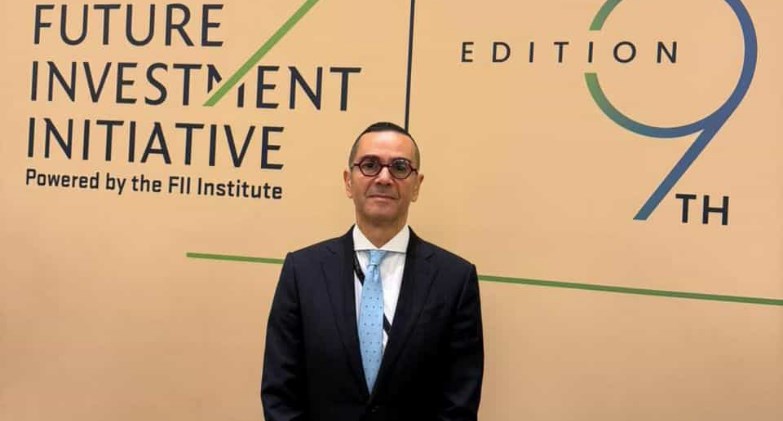 المهندس حسن الخطيب وزير الاستثمار والتجارة الخارجية المهندس حسن الخطيب وزير الاستثمار والتجارة الخارجية