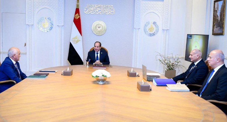 السيسي يصدق على مبادرة «مصر معاكم» لرعاية القصر من أبناء الشهداء   السيسي يصدق على مبادرة «مصر معاكم» لرعاية القصر من أبناء الشهداء