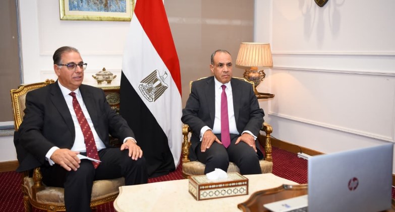 وزير الخارجية يشارك في إطلاق الصالون الثقافي للمصريين بالخارج وزير الخارجية يشارك في إطلاق الصالون الثقافي للمصريين بالخارج