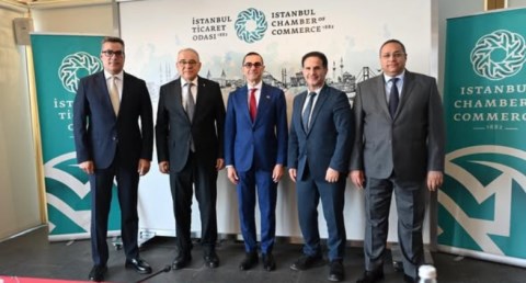 مائدة مستديرة مع أعضاء مجلس إدارة غرفة تجارة إسطنبول 