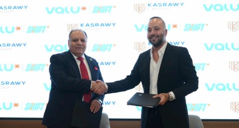 ڤاليو وقصراوي جروب تتعاونان لتوسيع حلول التمويل المرن للسيارات 