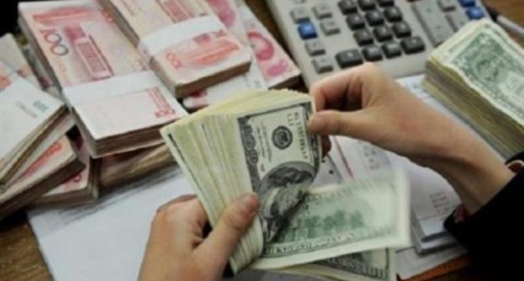 ضبط تجار عملة خارج السوق المصرفي.. الداخلية تشدد قبضتها على المضاربين