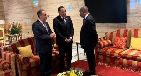 رئيس جمهورية أنجولا يستقبل رئيس مجلس الوزراء