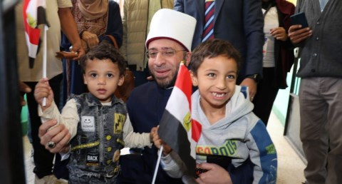  وزير الأوقاف خلال انتخابات مجلس النواب: الوطن لا يُبنى إلا بالإيجابية وبالفعل والمبادرة