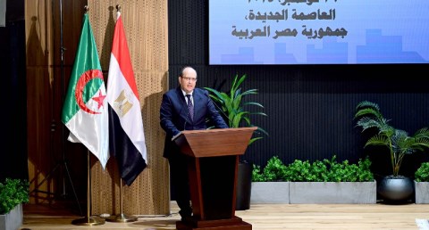 الوزير الأول للجمهورية الجزائرية: بعض الشركات المصرية الناشطة في الجزائر أصبحت نموذجاً للمثابرة والنجاح 