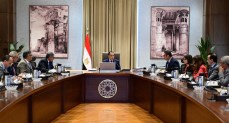 رئيس الوزراء يتابع الموقف التنفيذي لتطوير المناطق المحيطة بمنطقة هضبة الأهرامات
