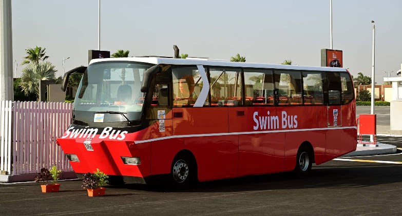 رئيس الوزراء يشهد اصطفافاً بالمعرض والمؤتمر الدولي للنقل الذكي لعدد من وسائل النقل المختلفة