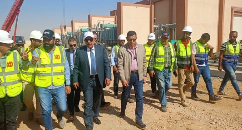 وزير الكهرباء يتفقد محطة محولات ND5 