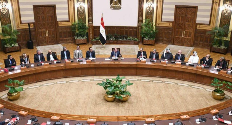  الرئيس التنفيذي لمجموعة إنتلسيا يشارك في المائدة المستديرة الرئاسية بالقمة العالمية للتعهيد بالقاهرة