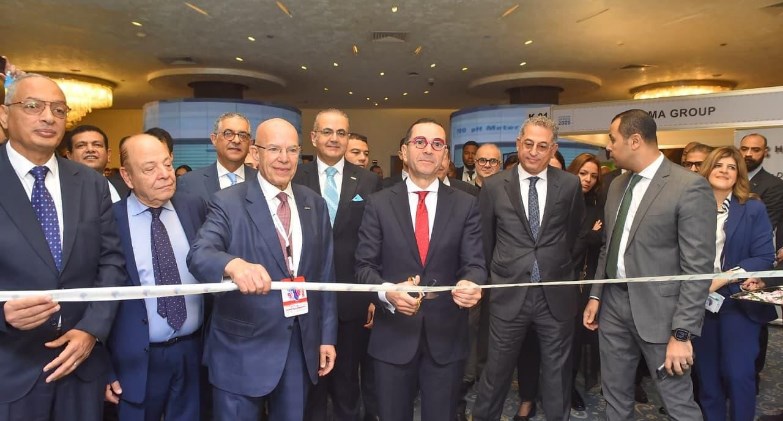 وزير الاستثمار والتجارة الخارجية يفتتح فعاليات معرض ديستنيشن أفريقيا