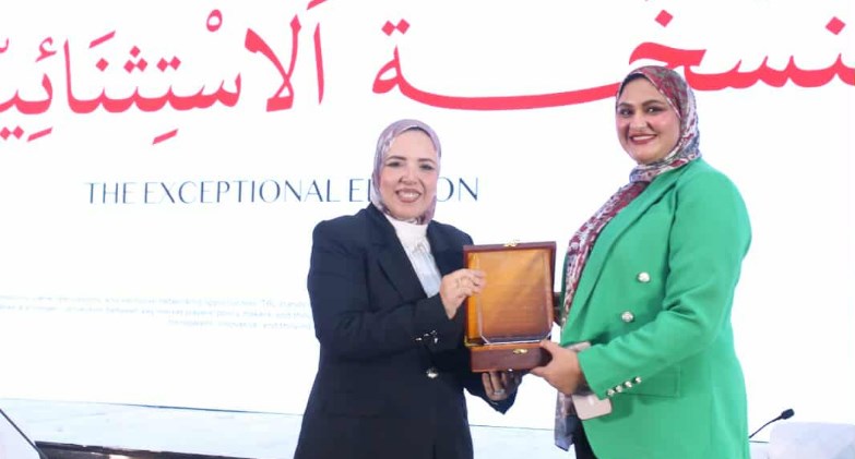 إيمان المليجي.. أول وأصغر مطورة عقارية تضيء منصة مؤتمر TBLوتؤكد: “المرأة قادرة على صناعة المستقبل العقاري”