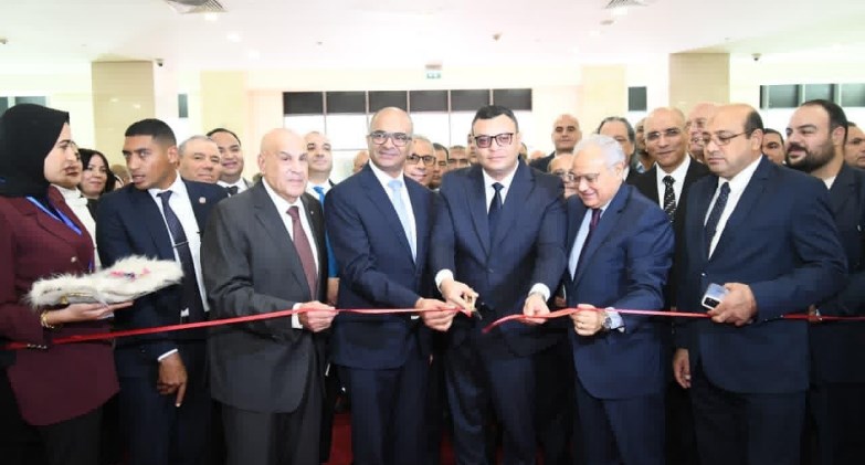 وزير الإسكان يفتتح المؤتمر والمعرض الدولي للمياه والبنية التحتية IWWI 2025