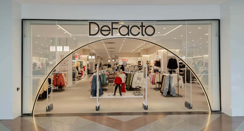 ديفاكتو تطلق عروض نوفمبر الحصرية في السوق المصري