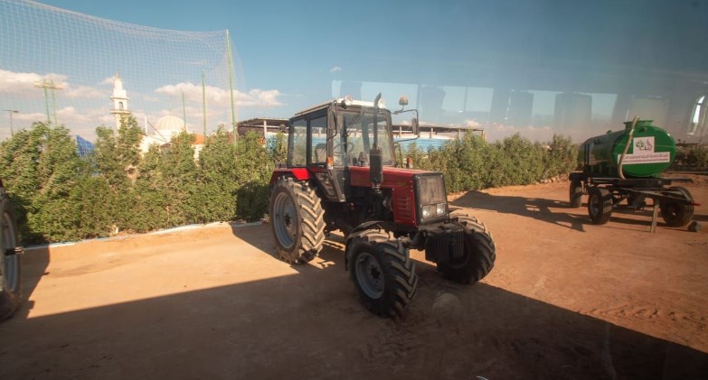 "الريف المصري الجديد" توفر معدات ميكنة زراعية لخدمة مزارعي منطقة الطور