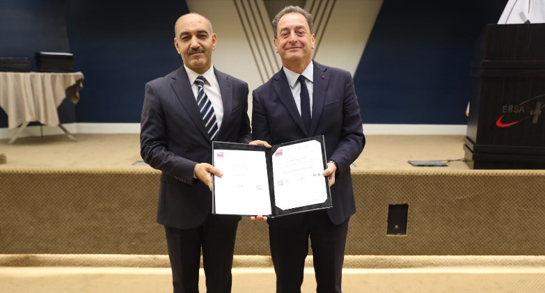  وكالة الفضاء المصرية تحتفل بتسلم شهادتي الأيزو في احتفالية بحضور السفير الفرنسي