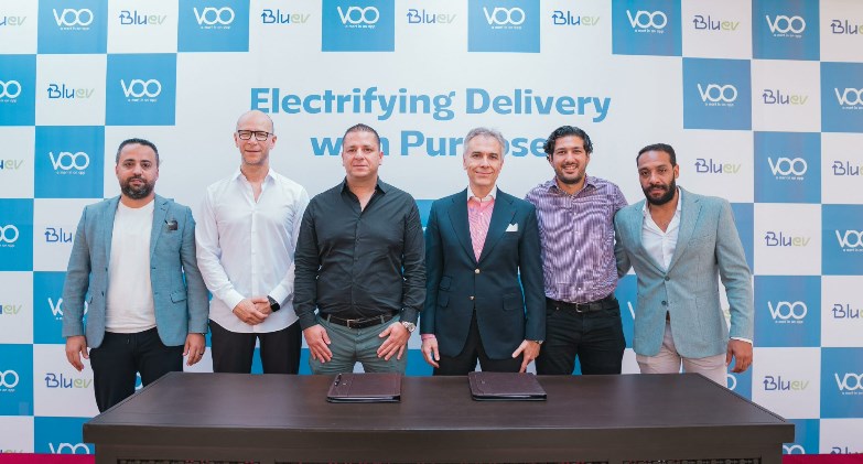 VOO App بالشراكة مع Blu EV تطلق لأول مرة في مصر منظومة موتوسيكلات دليڤري كهربائية صديقة للبيئة