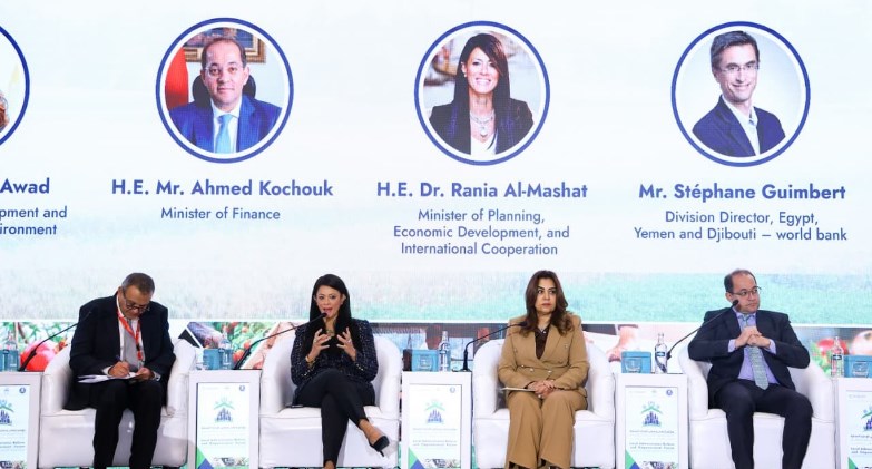 خلال حلقة نقاشية وزارية على هامش مؤتمر"إصلاح وتمكين الإدارة المحلية: