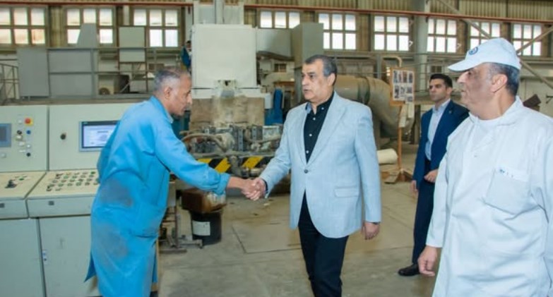 وزير الدولة للإنتاج الحربي يطمئن على سير العمل بشركة حلوان للصناعات غير الحديدية