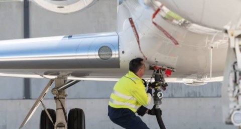 توقيع عقد رخصة الإنتاج لمشروع وقود الطائرات المستدام 