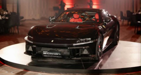 سيارات Ferrari 12Cilindri 