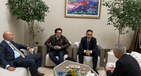 وزير الثقافة يصل إلى أذربيجان للمشاركة في أسبوع باكو للإبداع