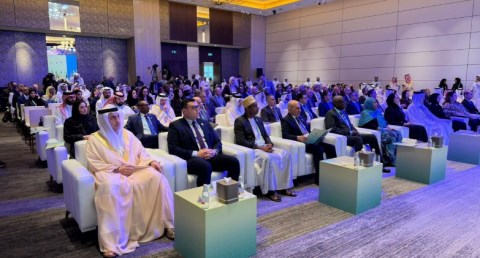 وزير الإسكان يشارك في فعاليات المنتدي الوزاري العربي السادس للإسكان والتنمية الحضرية المستدامة بمدينة الدوحة 