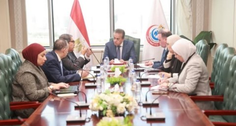 وزير الصحة يبحث مع إي فاينانس وإي هيلث سبل التعاون