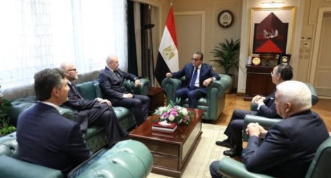 مجلس الوزراء وزير الصحة والسكان