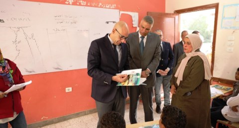 وزير التربية والتعليم ومحافظ أسوان يتفقدان المدرسة المصرية اليابانية