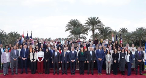  وزير الاتصالات:تأهيل الشباب للعمل كمهنيين مستقلين يوسع نطاق سوق العمل